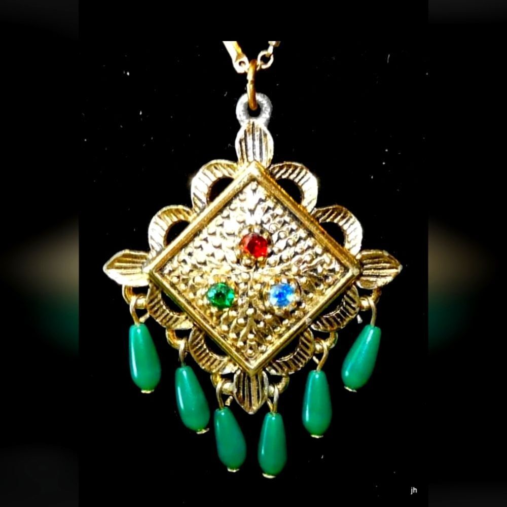 SARAH COVENTRY TEMPLE OF LIGHTS SIGNED DANGLE BROOCH LOT